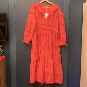 Doen lacy dress size XL